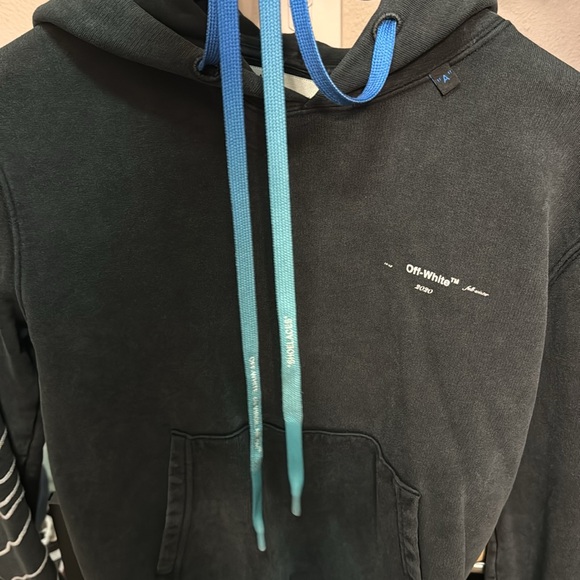 Off-White Hoodie - Picture 3 of 5